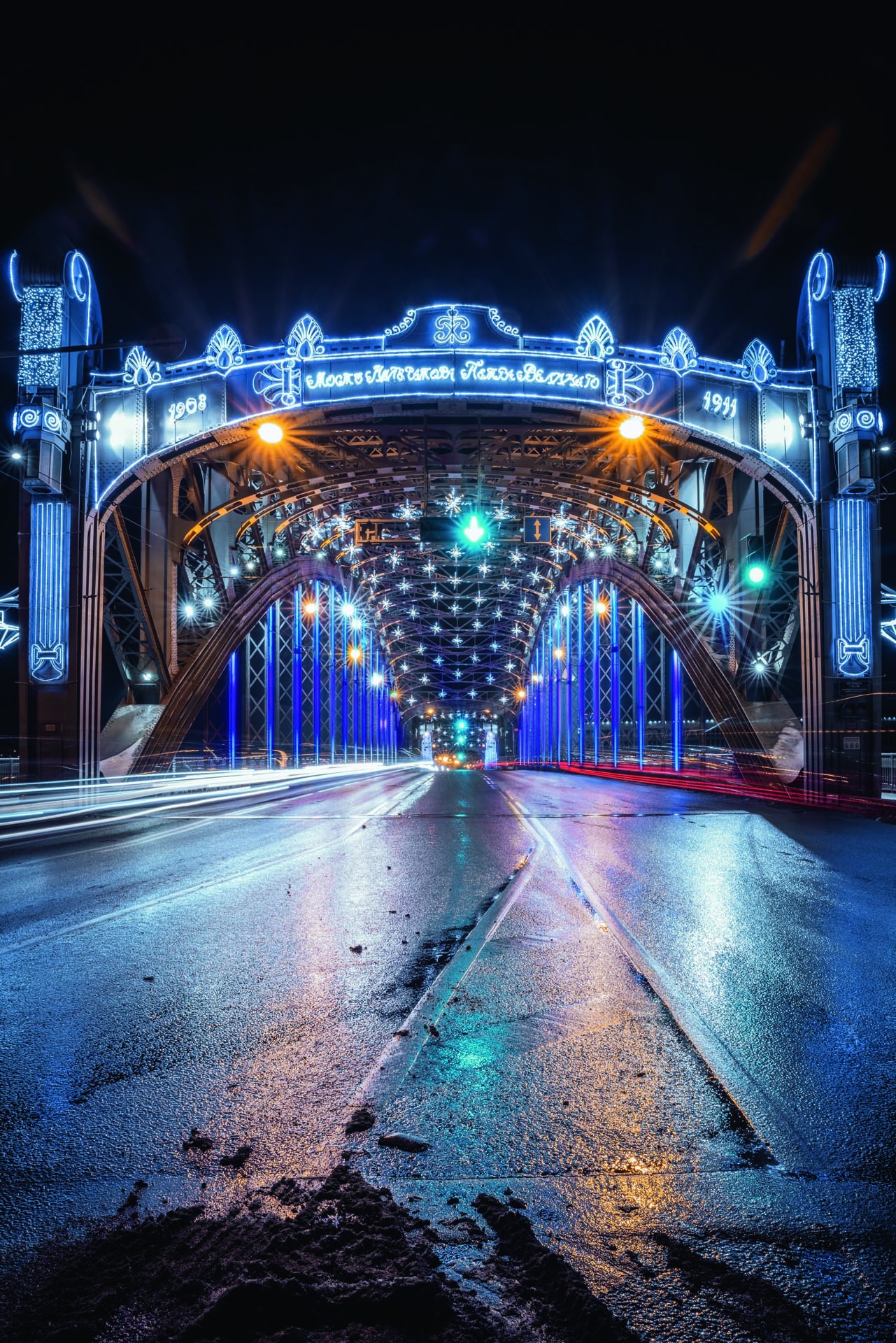 Подсветка холодным неоном